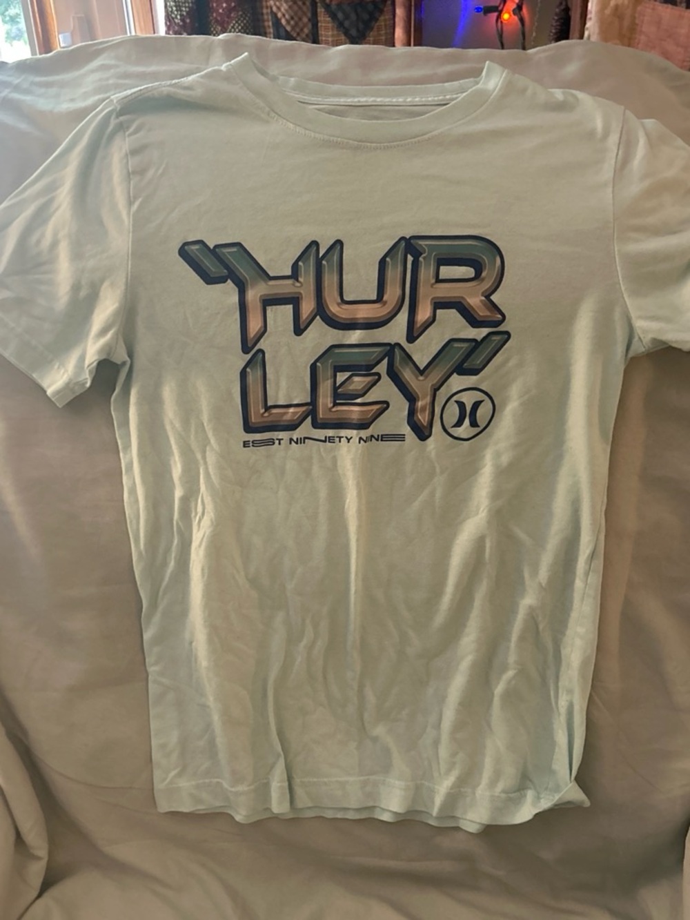 Hurley Boys Graphic Crew Neck T-Shirt in Light Mint